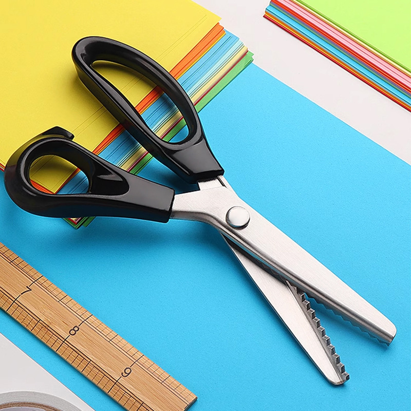 مقص زيج زاج للحرف اليدوية بسمك - مراجعة Art And Craft Zig Zag Scissors وسعره