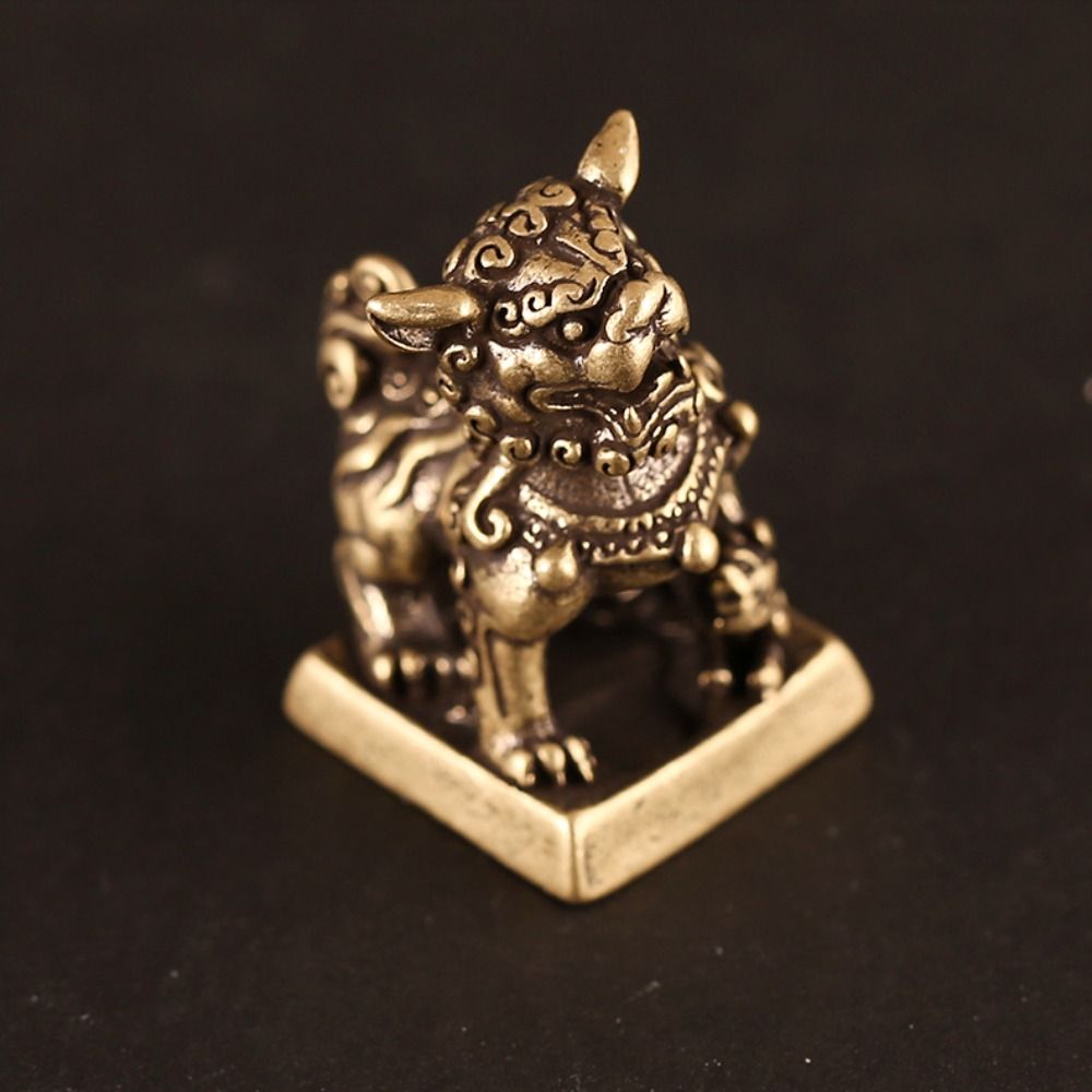 تماثيل أسد مصنوعة يدويًا عالية - مراجعة Art Craft Lion وسعره