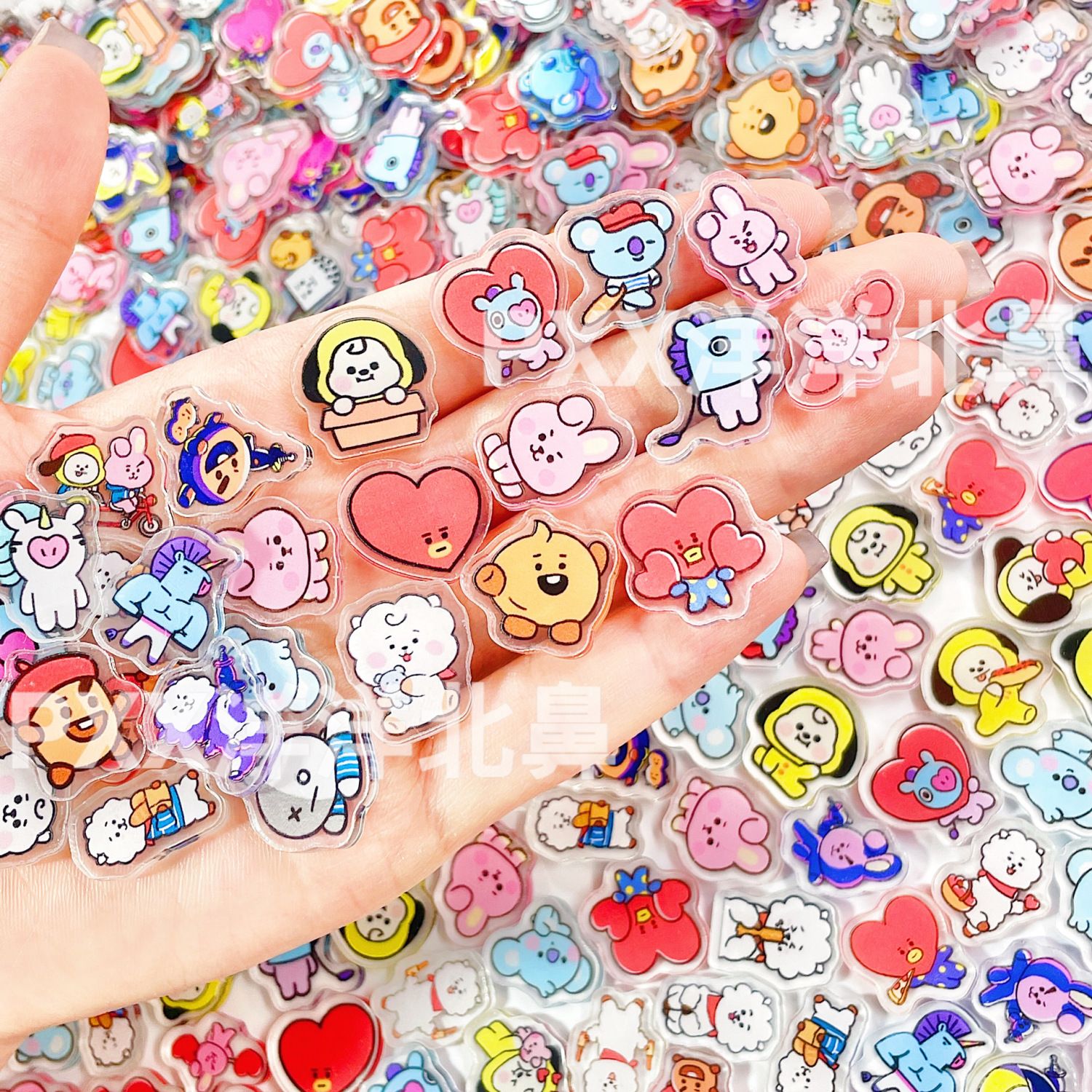 100 قطعة من قطع الأكريليك أحاد - مراجعة Art Craft Materials وسعره